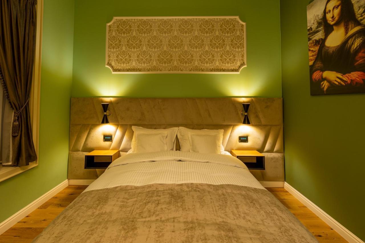 Boutique Hotel Cocosul De Aur Târgu-Mureş Екстериор снимка