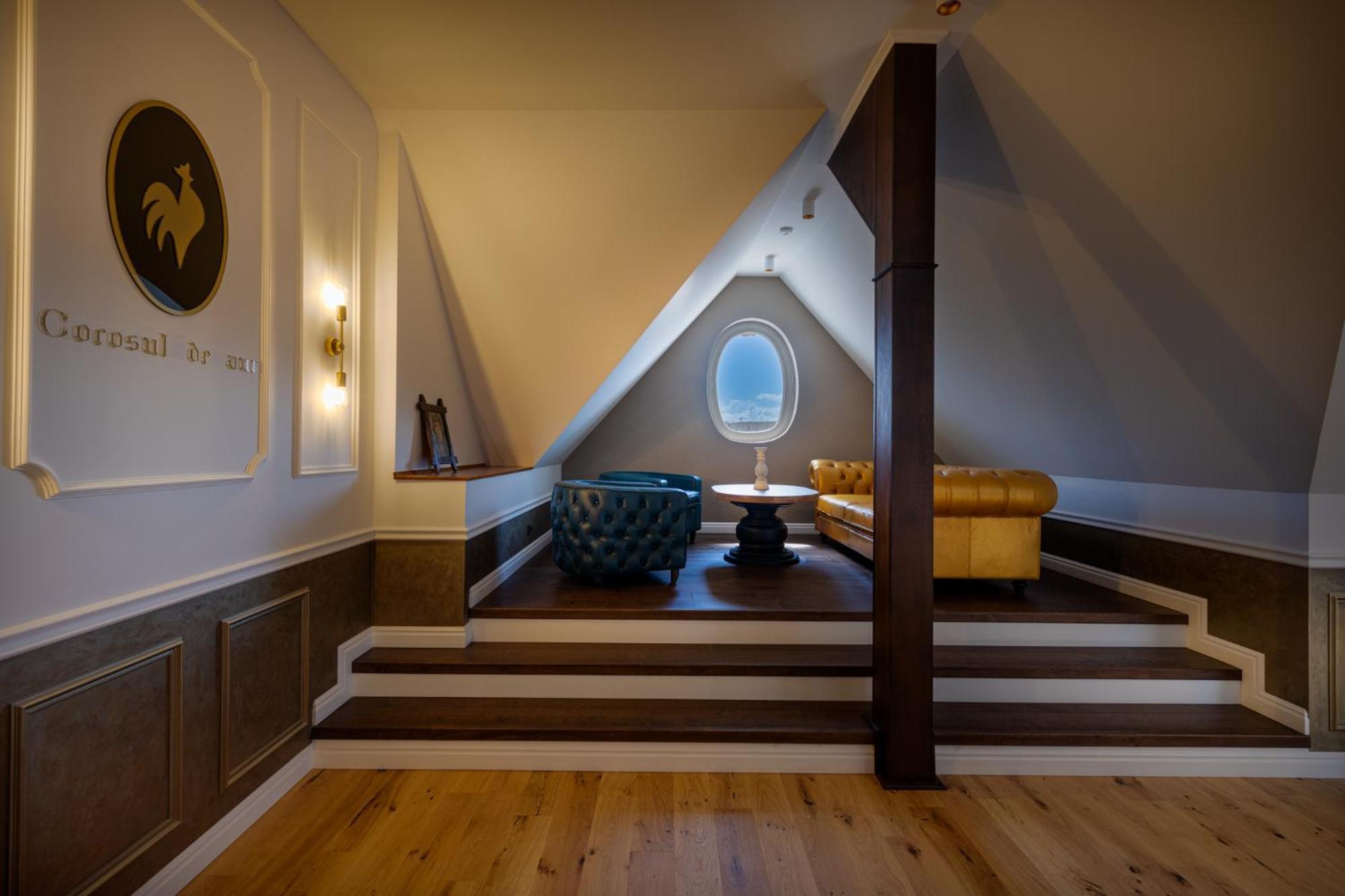 Boutique Hotel Cocosul De Aur Târgu-Mureş Екстериор снимка